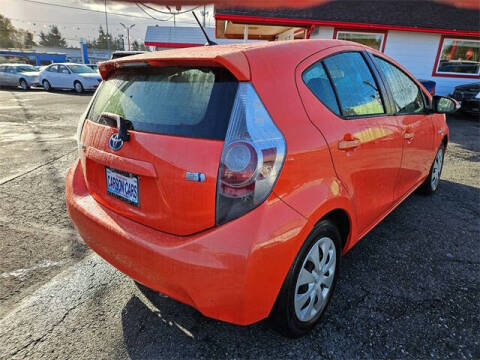 2014 Toyota Prius c Four