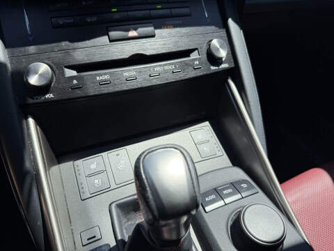 2017 Lexus IS 300
