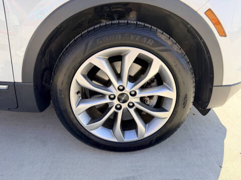 2017 Lincoln MKC Select