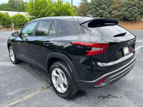 2026 Chevrolet Trax LS