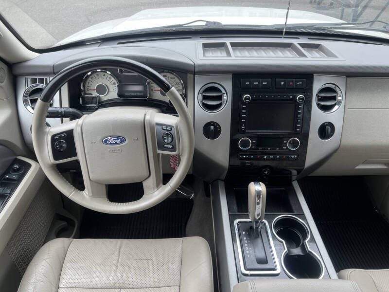 2013 Ford Expedition Limited