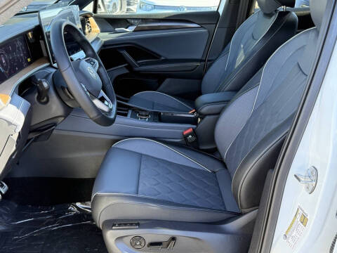 2026 Volkswagen Tiguan SEL R-Line Turbo 4Motion