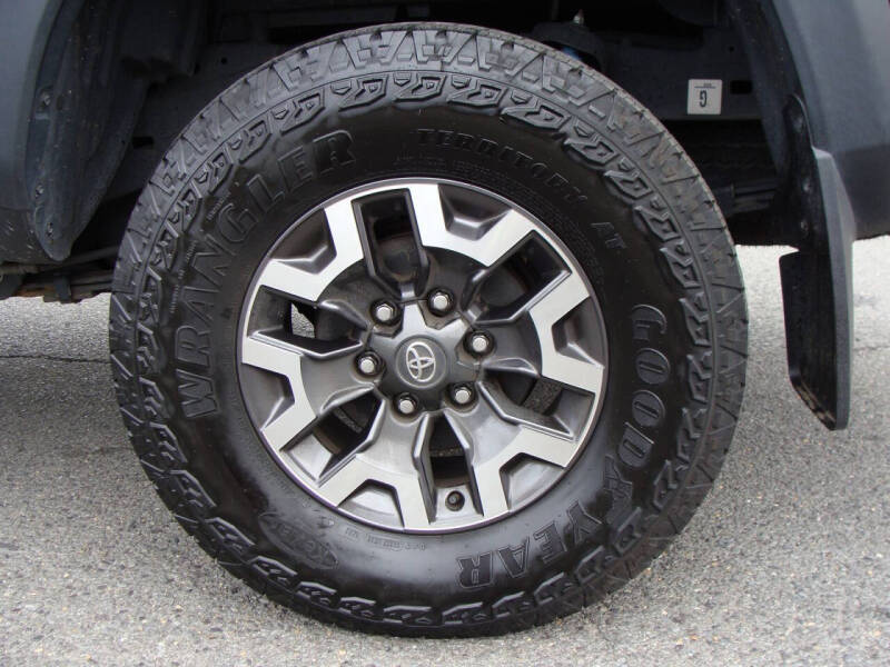 2022 Toyota Tacoma TRD Off-Road