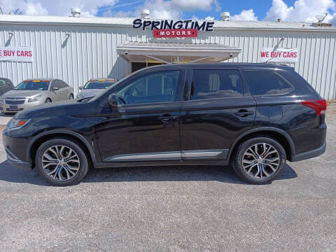 2016 Mitsubishi Outlander ES