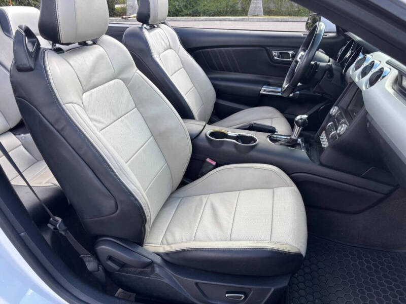 2016 Ford Mustang EcoBoost Premium