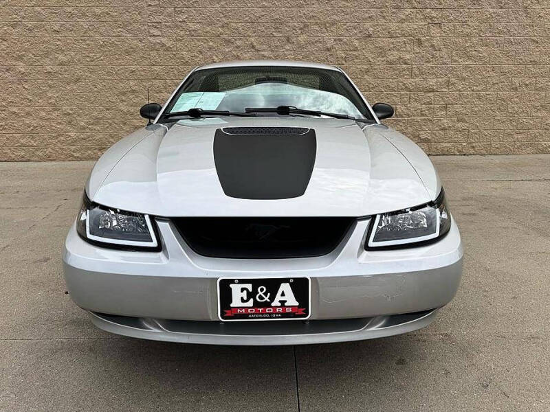 2000 Ford Mustang GT