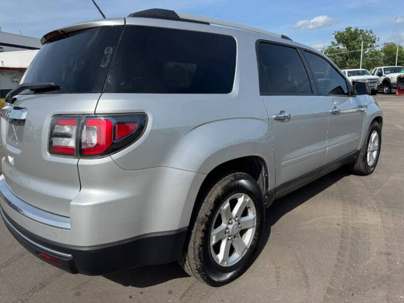 2016 GMC Acadia SLE-2