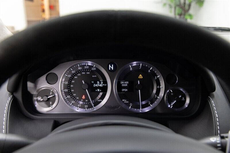 2011 Aston Martin V8 Vantage S