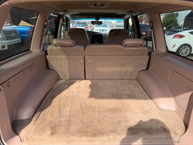 2000 Ford Explorer Eddie Bauer