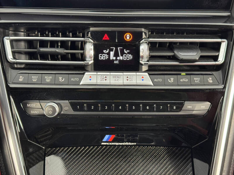 2022 BMW M8 Competition