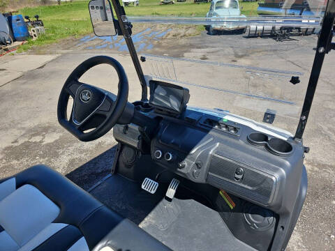 2024 Evolution Maverick  4