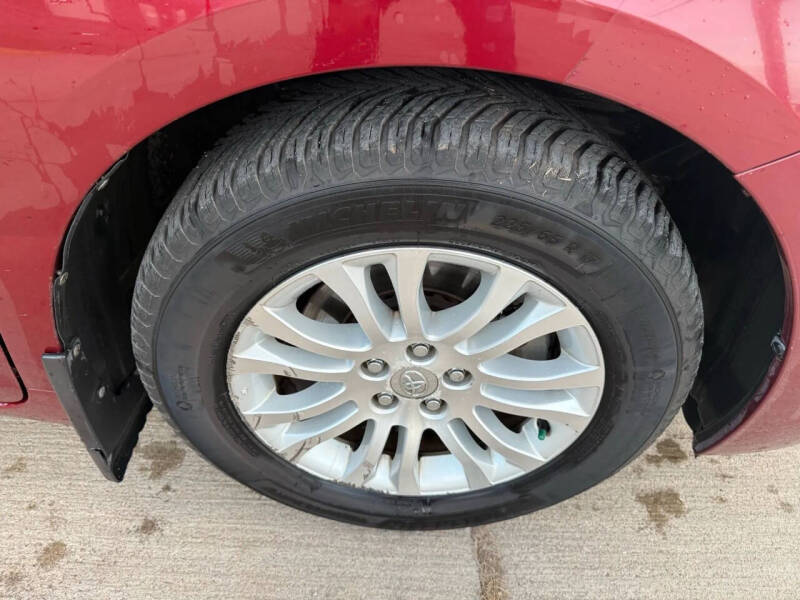 2011 Toyota Sienna Limited 7-Passenger