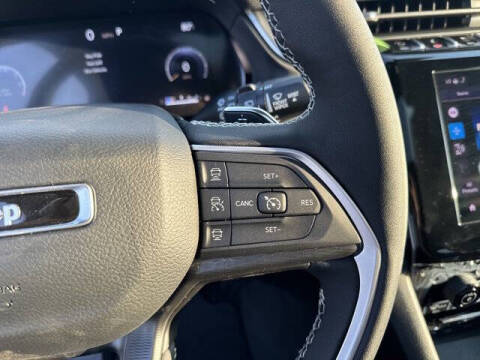 2025 Jeep Grand Cherokee L Laredo X