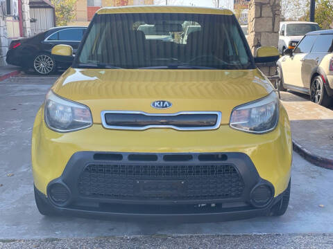 2015 Kia Soul +