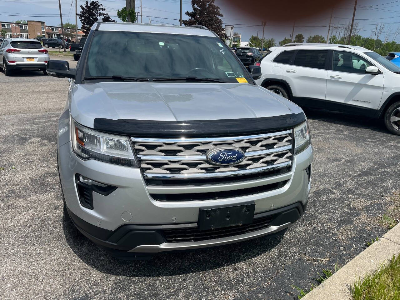 Silver 2018 Ford Explorer XLT AWD XLT 4dr SUV 1