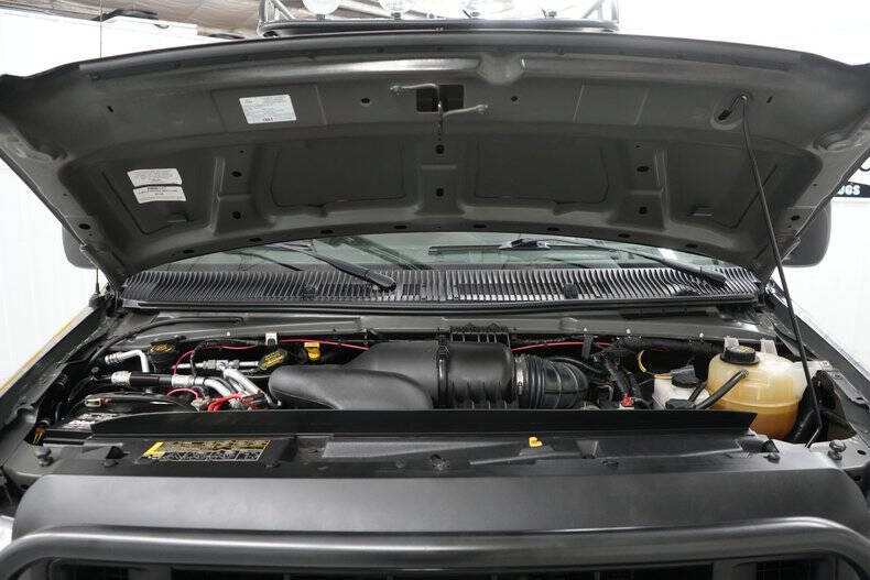2013 Ford E-Series E-350 SD