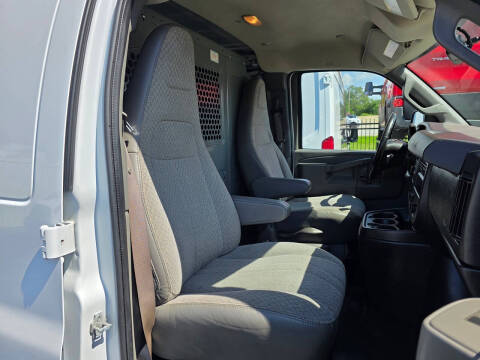 2020 Chevrolet Express 2500