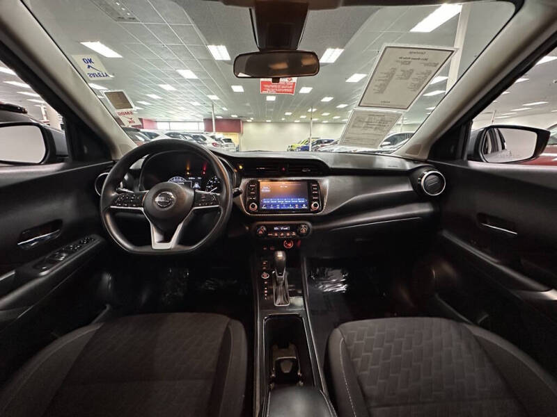 2021 Nissan Kicks SV