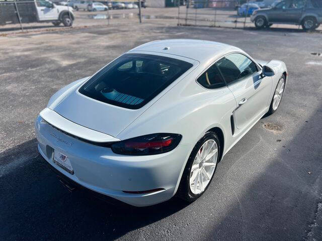 2023 Porsche 718 Cayman S