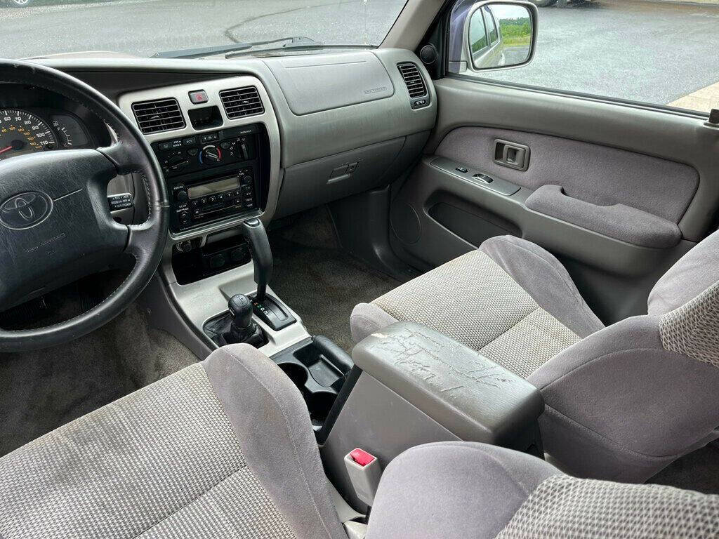 2002 Toyota 4Runner 62