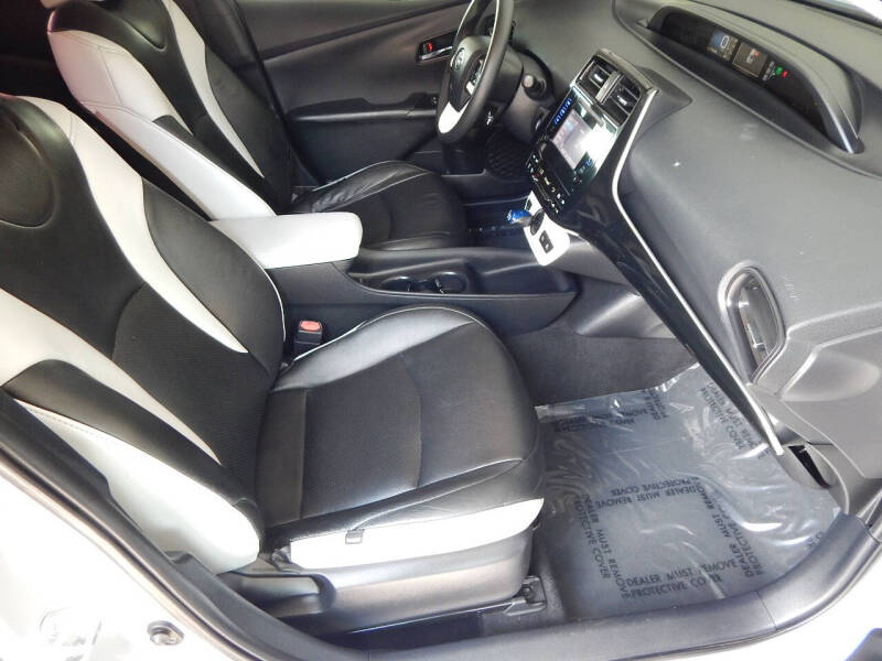 2017 Toyota Prius Two