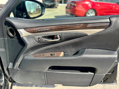 2013 Lexus LS 460