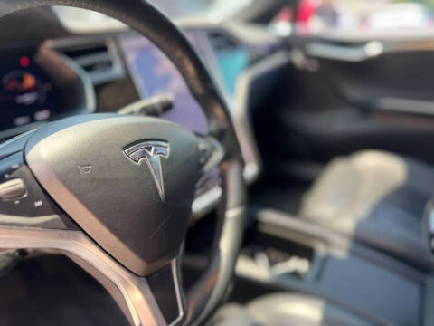 2017 Tesla Model S