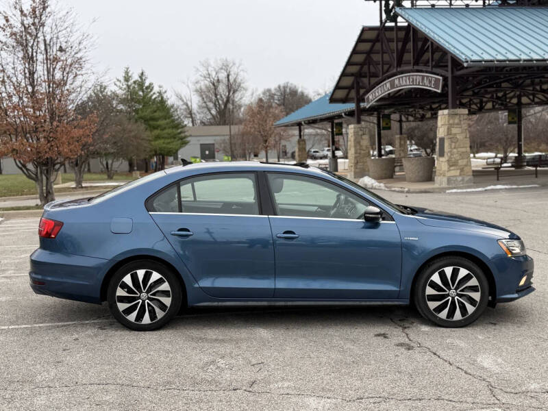 2016 Volkswagen Jetta Hybrid SEL Premium