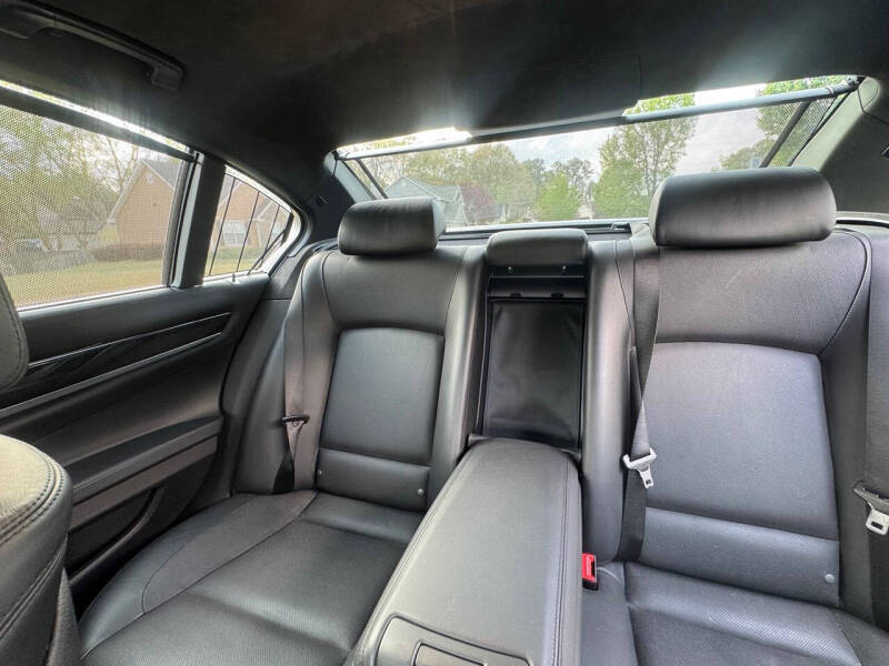 2015 BMW 7 Series 750i