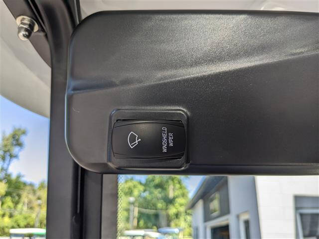 2024 Bintelli BEYOND 6PR LIFTED LITHIUM 105-