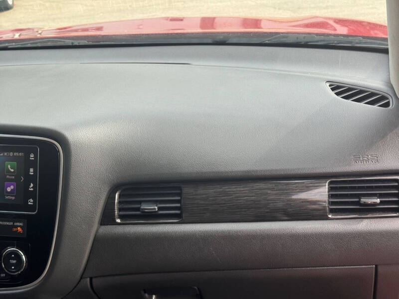 2017 Mitsubishi Outlander SEL