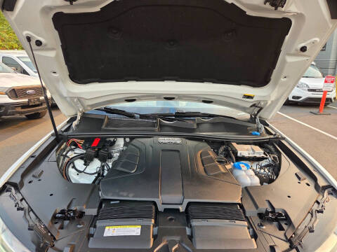 2017 Audi Q7 3.0T quattro Premium Plus