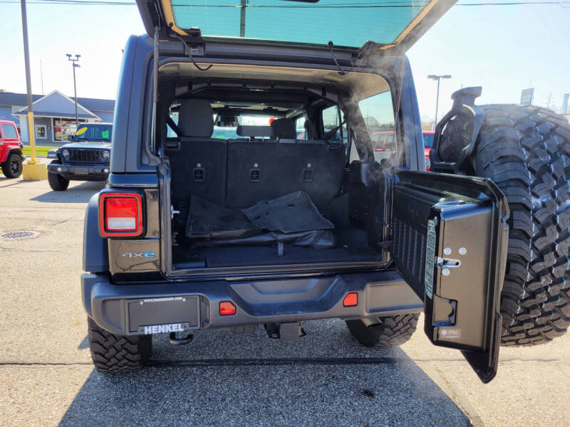 2025 Jeep Wrangler Willys 4xe