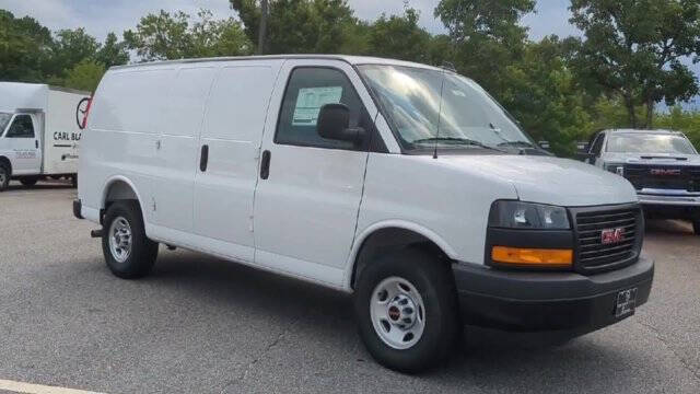 2025 GMC Savana 2500