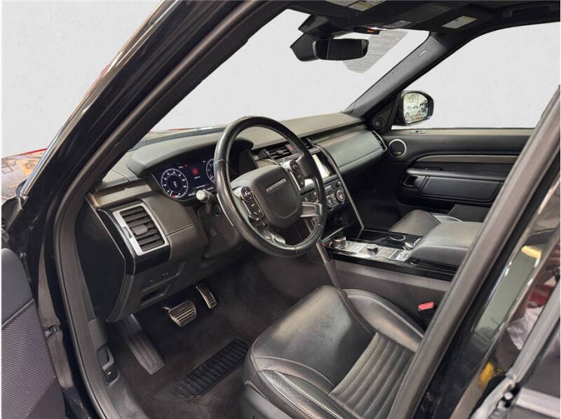 2018 Land Rover Discovery HSE Luxury