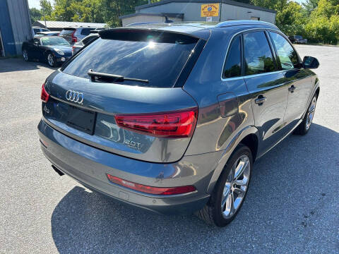 2018 Audi Q3 2.0T quattro Premium Plus