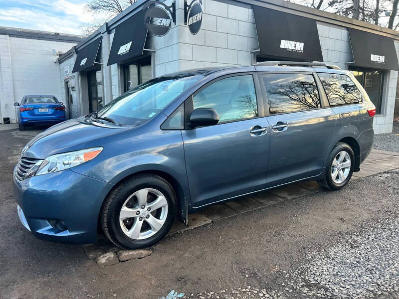 2017 Toyota Sienna