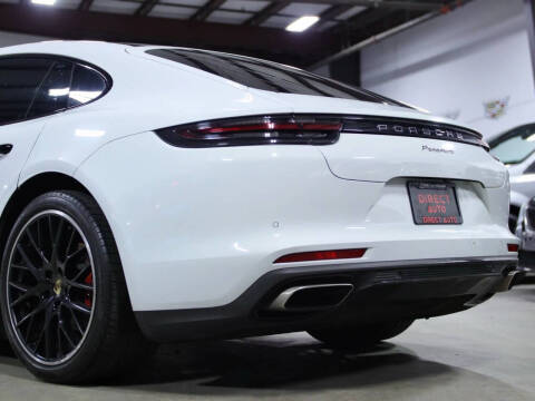 2017 Porsche Panamera