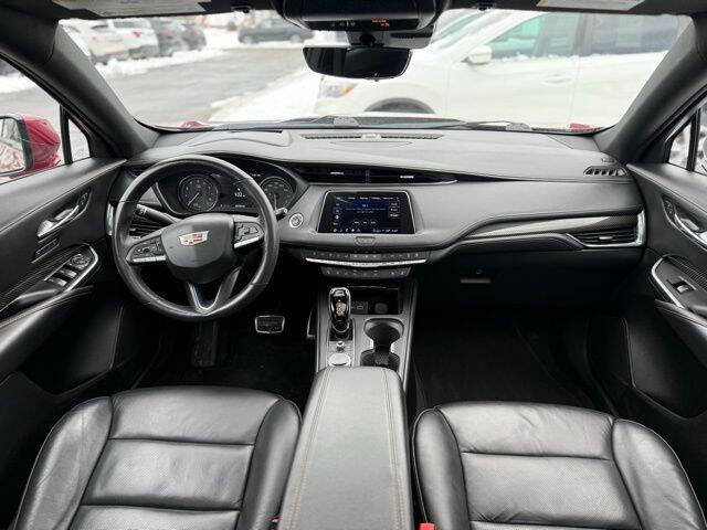 2022 Cadillac XT4 Sport