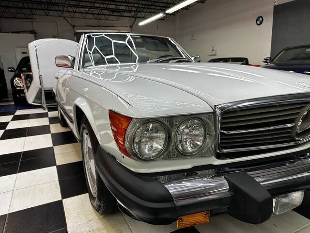 1988 Mercedes-Benz 560-Class 560 SL