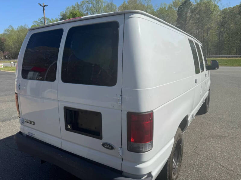 2007 Ford E-Series E-150