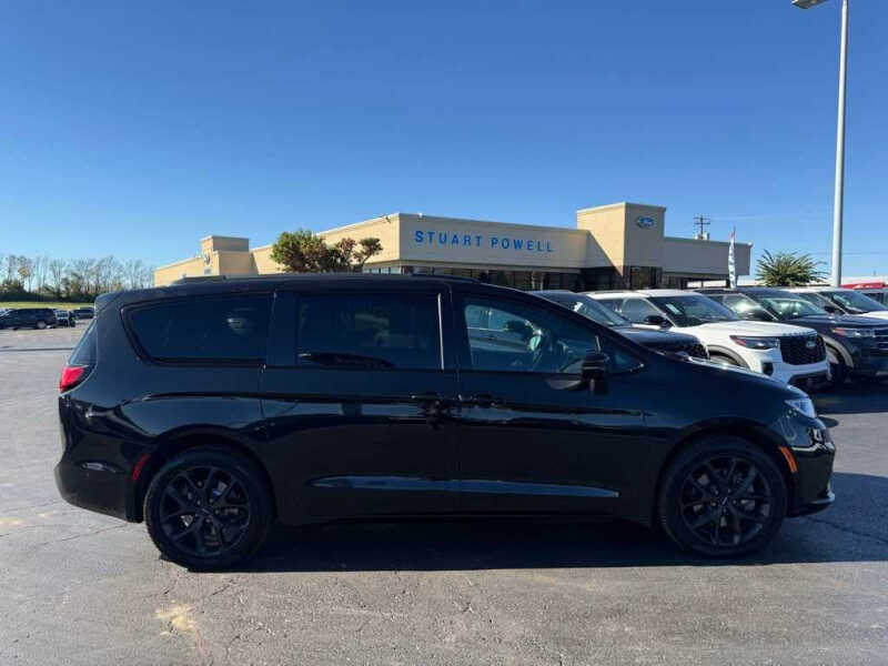 2022 Chrysler Pacifica Limited