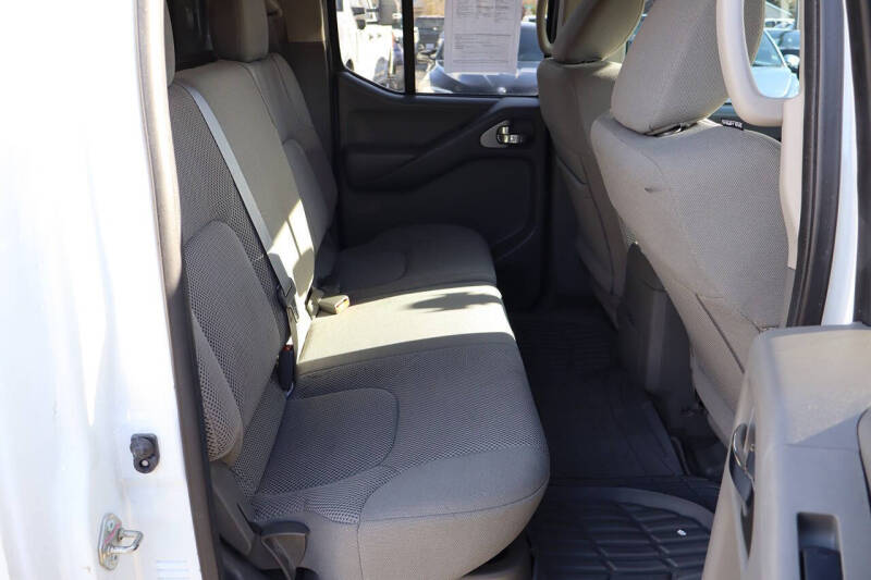 2020 Nissan Frontier S