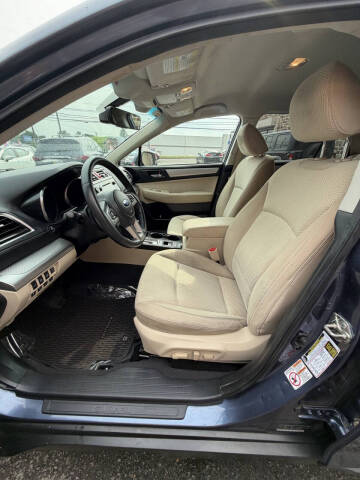 2017 Subaru Outback 2.5i Premium