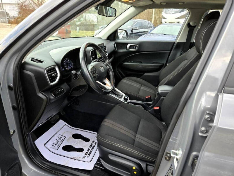 2020 Hyundai Venue SEL