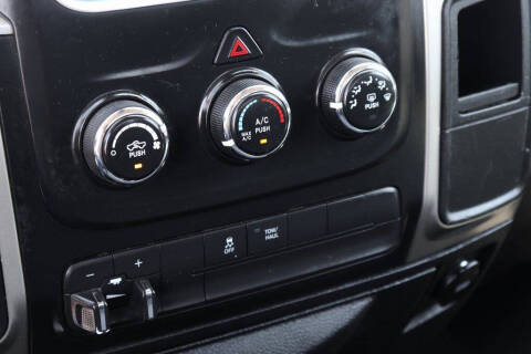 2015 RAM 1500 SLT