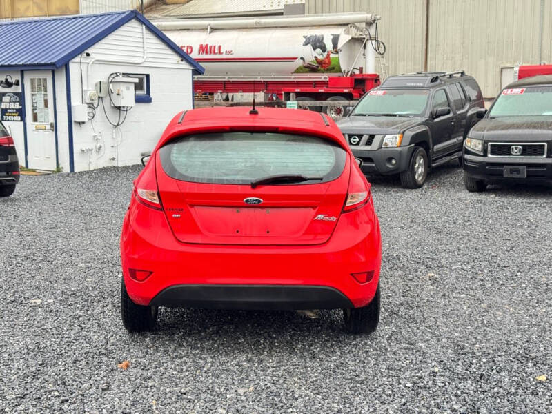 2013 Ford Fiesta SE