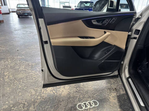 2024 Audi Q7 quattro Prestige 55 TFSI