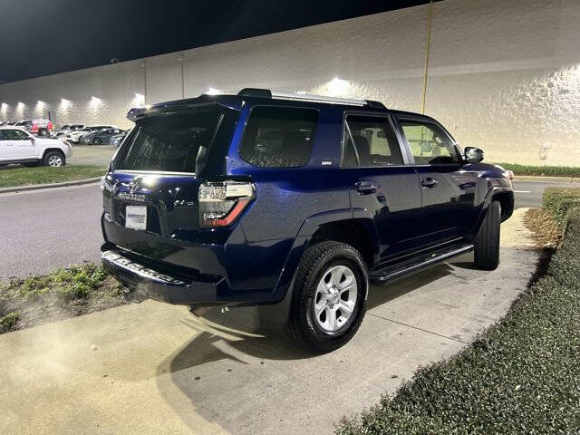 2022 Toyota 4Runner SR5