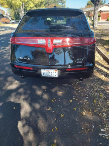 2018 Lincoln MKT Town Car Livery Fleet